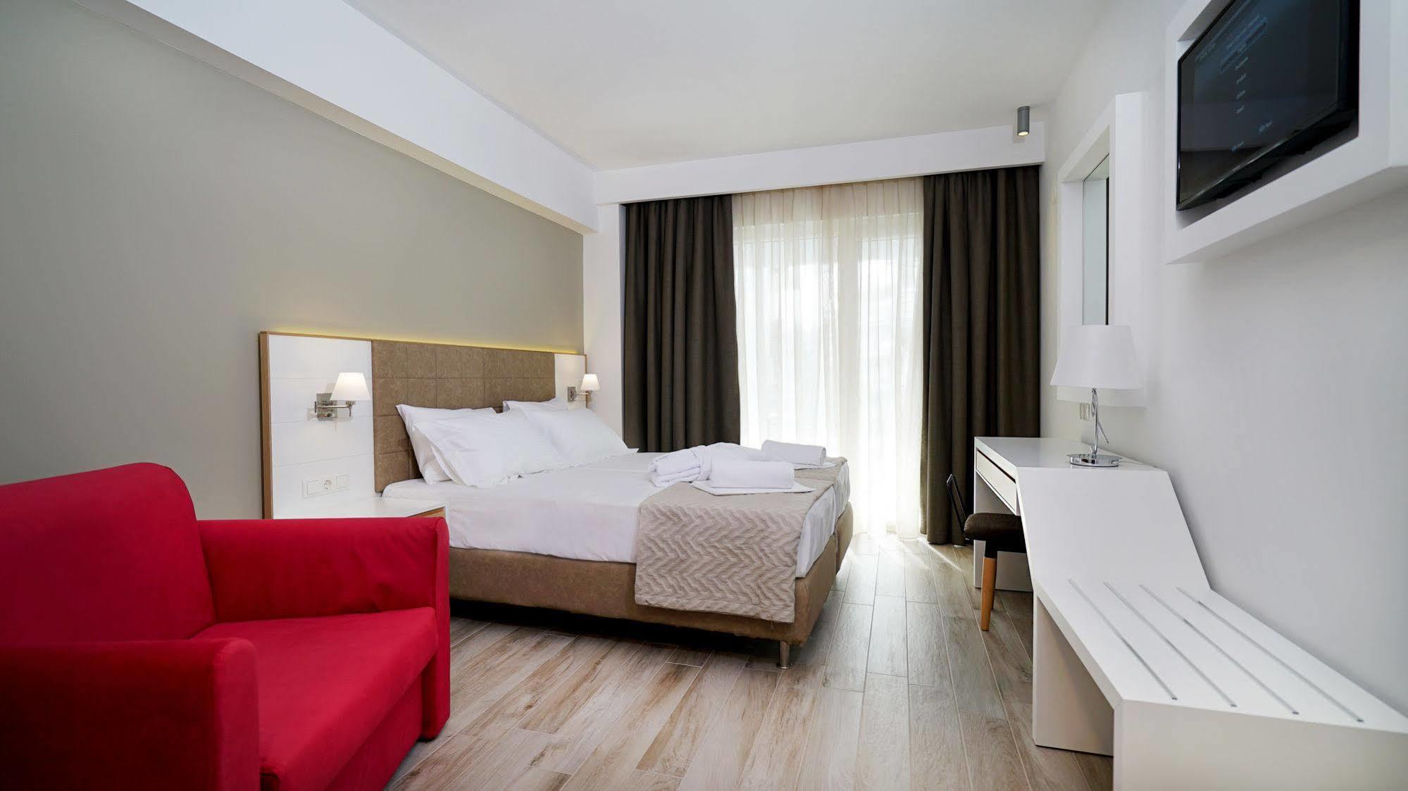 Olympus Thalassea Hotel Paralia Katerinis Exterior photo